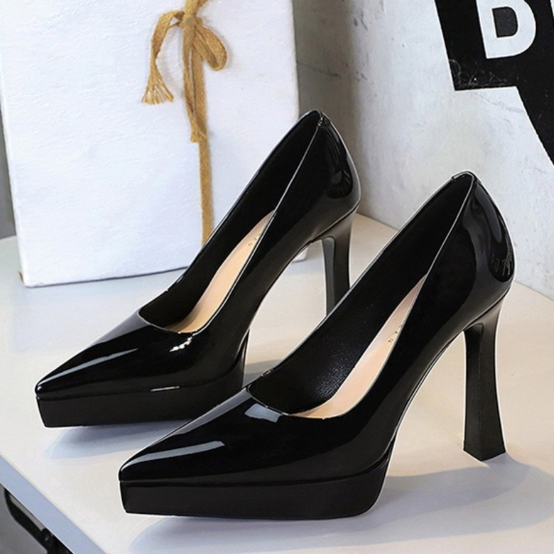 BIGTREE Scarpe Décolleté con p - Women'S Shoes In Size 12 recensione e prezzo