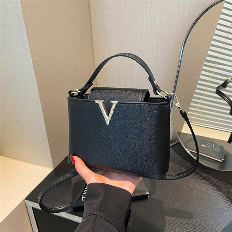 Borsa Tote di Lusso per Donna, - Women'S Shoes Louis Vuitton recensione e prezzo